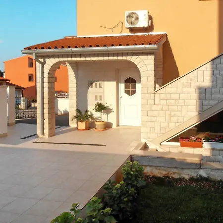 Haus Ines Ii 348s Apartamento Vinkuran